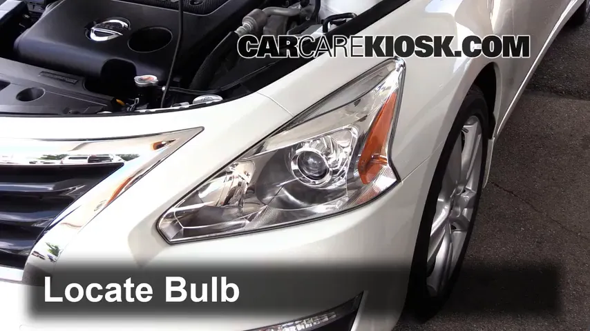 2015 Nissan Altima SL 3.5L V6 Lights Headlight (replace bulb)